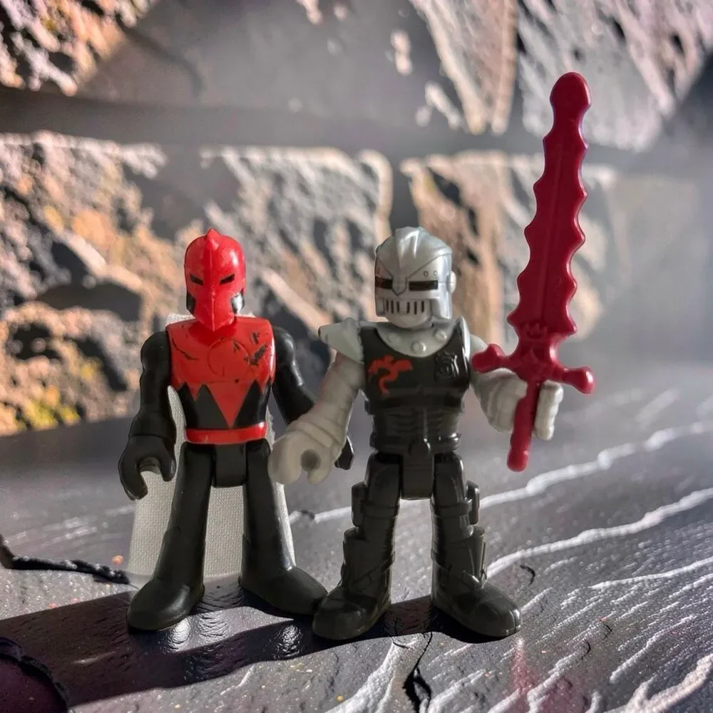 Imaginext Royal Dragon Crusader  Midevil + Helmievel Figures A21